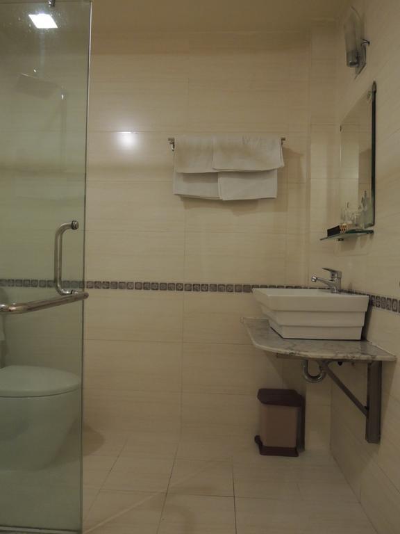 Du Xuan Hotel Ho Şi Min Oda fotoğraf